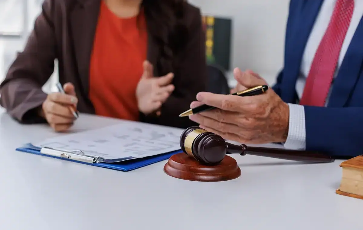 Complex litigation image